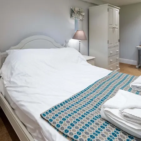 Holiday home Millbrook